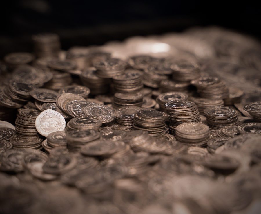 The silver coin treasure in the exhibition about the Royal ship Kronan.